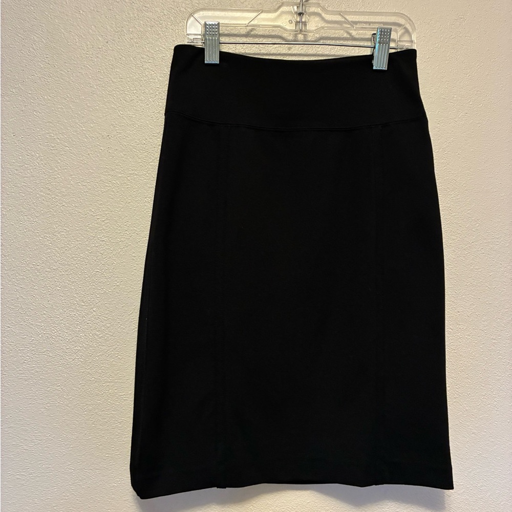 NWT White House Black Market Black Pencil Skirt